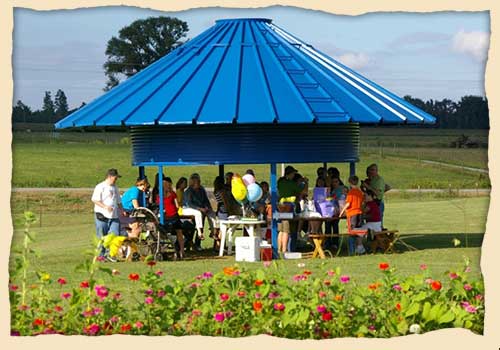 Fun birthday huts for your special party or birthday at Seward Farms and Corn Maze, Tanner Williams Road in Lucedale, Mississippi and Alabama